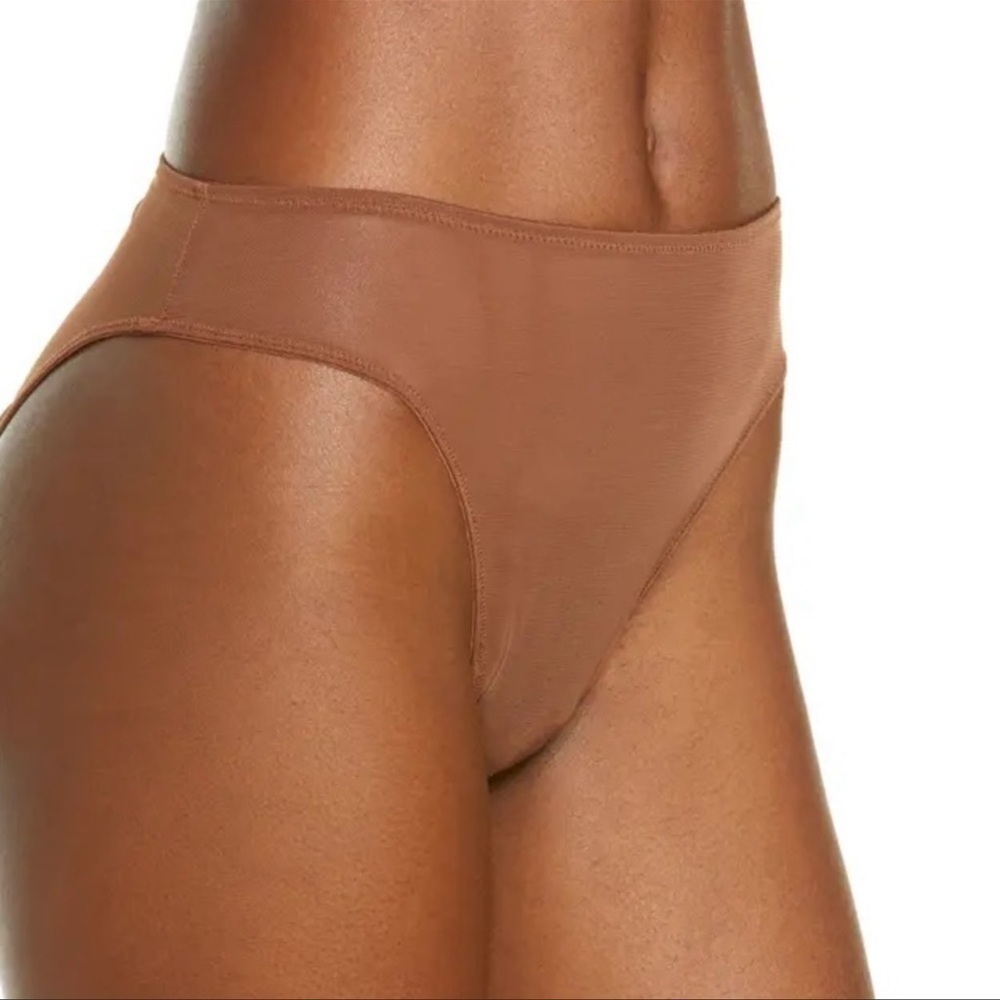 - NWT SKIMS mesh underwear small